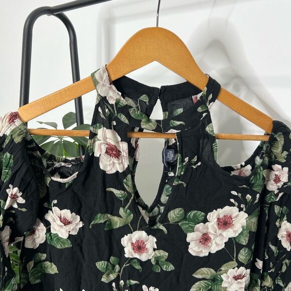 American Eagle Dress - Picture 3 of 8